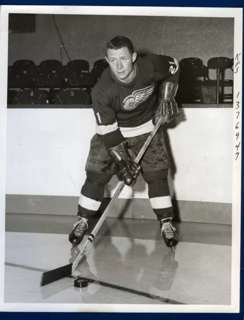 CLAUDE LEMIEUX - NEW JERSEY DEVILS - Vintage 35mm B&W negative 2.13a