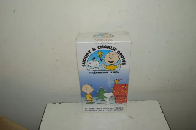 Coffret 2 Cassette Vhs Snoopy & Charlie Brown Fetent Le Nouvel An Neuf Scelle Vf