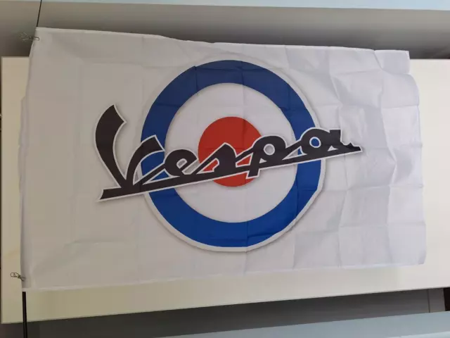 Vespa Large White Flag 5FT x 3FT Camping Scooter Music Skinhead Ska FREE P&P