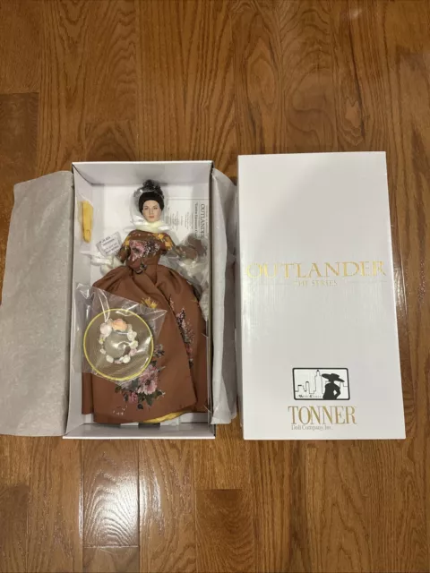 TONNER METRODOLLS OUTLANDER GARDEN ENCOUNTER CLAIRE FRASER 16