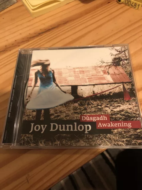 Joy Dunlop - Dusgadh (Erwachen, 2010)