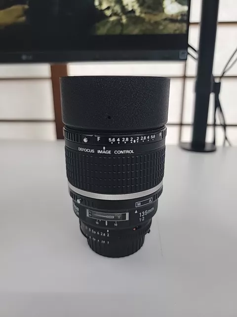Nikon AF DC Nikkor 135mm F2 Lens Portrait Auto Focus F Mount Lens JP