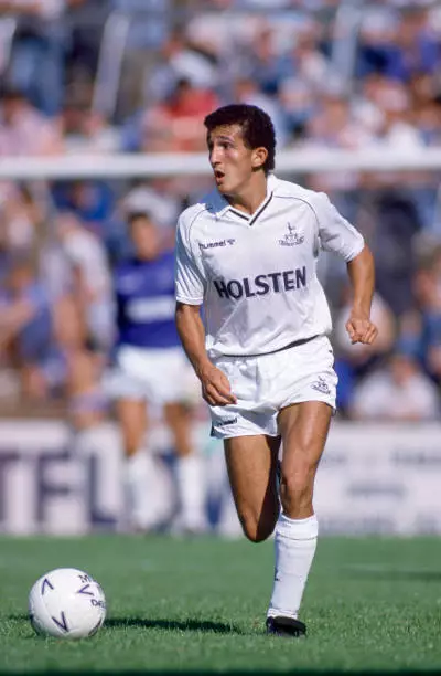 Vinny Samways of Tottenham Hotspur in action, circa 1988. - Old Photo