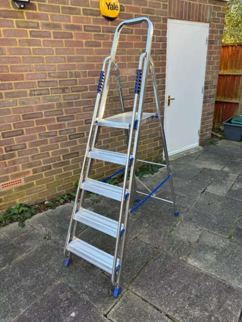 ABRU/WERNER ALUMINIUM PLATFORM STEP 5 TREAD Ladder Step Ladder