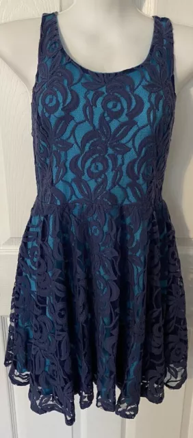 Love Fire Blue Juniors Lace with Cut Out Back Dress Size LARGE NEW Blue/TEAL