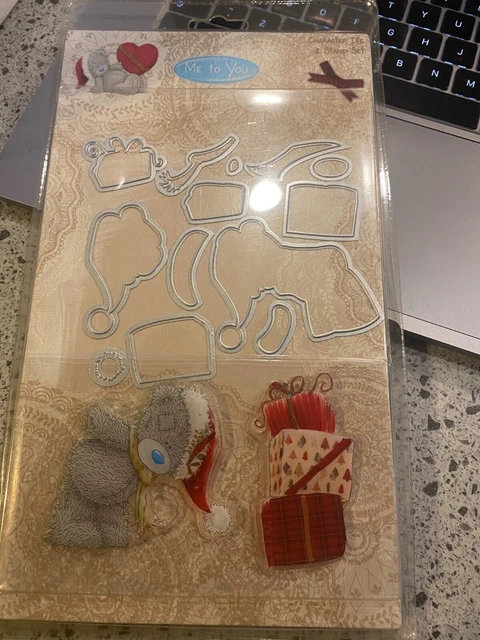 Me to You Character Die & Stamp Set - Tatty Teddy Christmas by Carte Blanche 