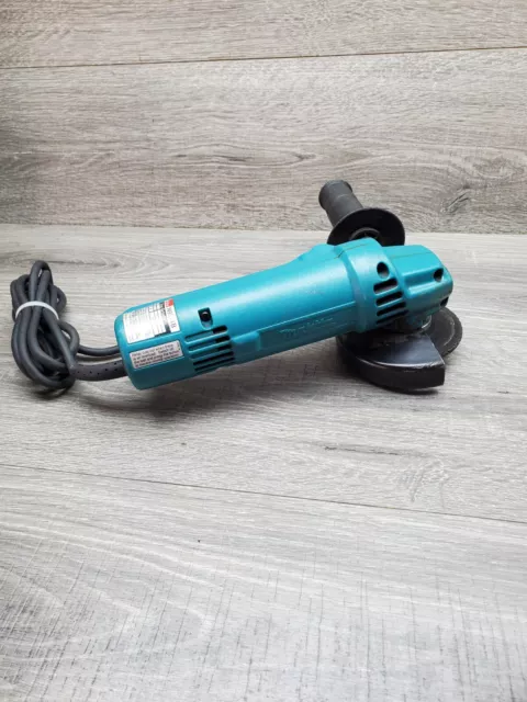 Makita 4 on sale disc grinder n9514b