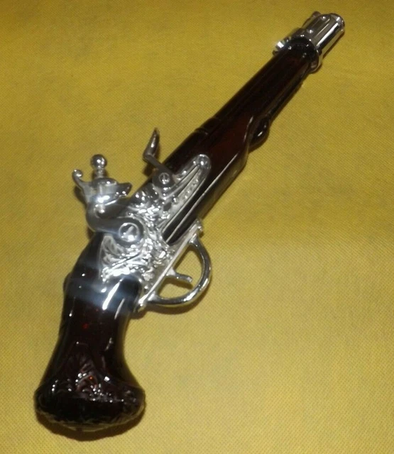 VINTAGE AVON FLINTLOCK Pistol/Gun Full Glass Bottle After Shave 11 1/