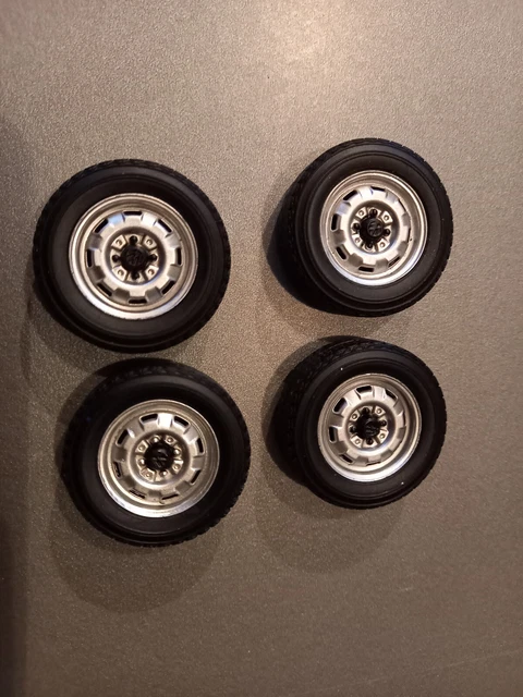 Lot 4 Roues échelle 1/18 Solido/Norev VW Golf Gti Lot 14/R13