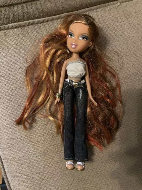 Bratz Magic Hair Yasmin Doll- Gorgeous Long Long Hair-Highlights-Original Outfit