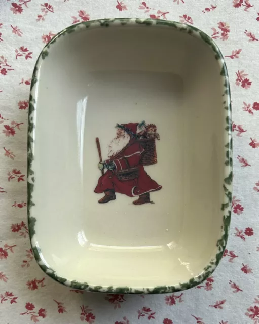 Vintage HENN Pottery Green Spongeware Trimmed Father  Christmas Treat Dish