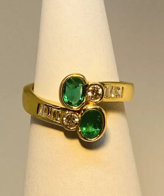 Großer Smaragd Brillant Ring 750er Gold Ringweite 60