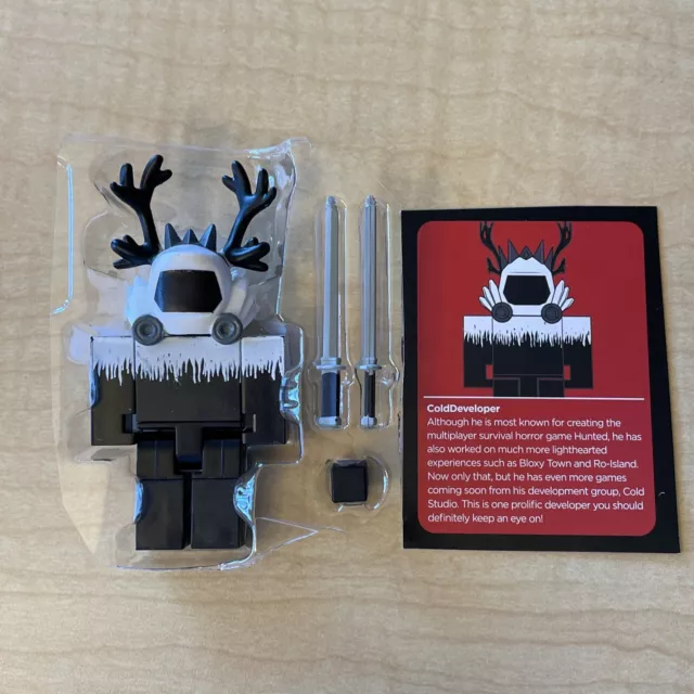 Roblox Series 6 Heroes Of Robloxia Cosminus Unused Code Figure NEW