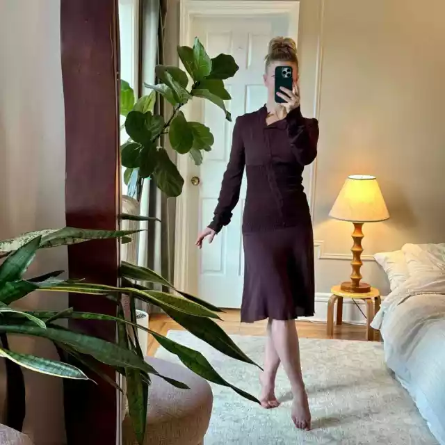 FENDI Long-sleeved Knee-Length Dress in Burgundy - US size 6 - Good Condition