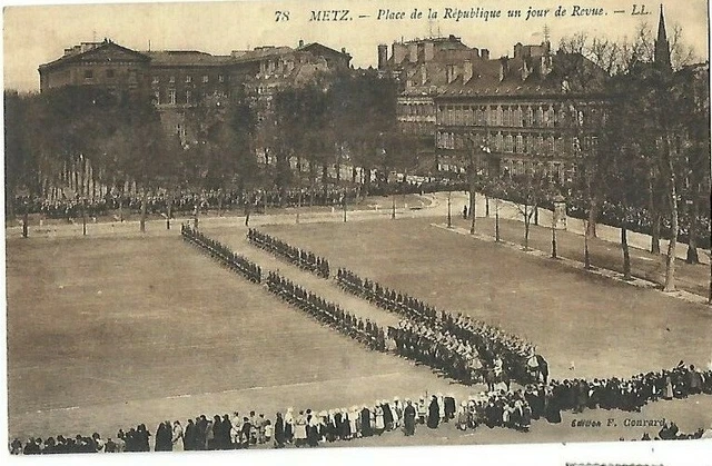 CPA antique postcards METZ a military magazine Place de la République