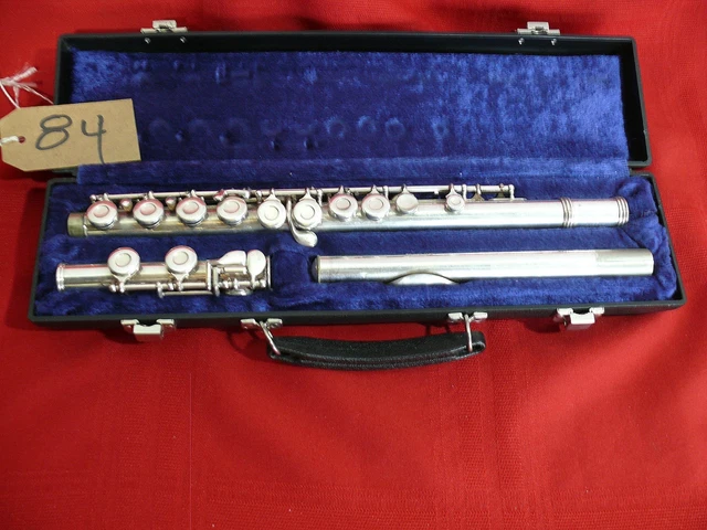 Gemeinhardt M2 flute              (L84)