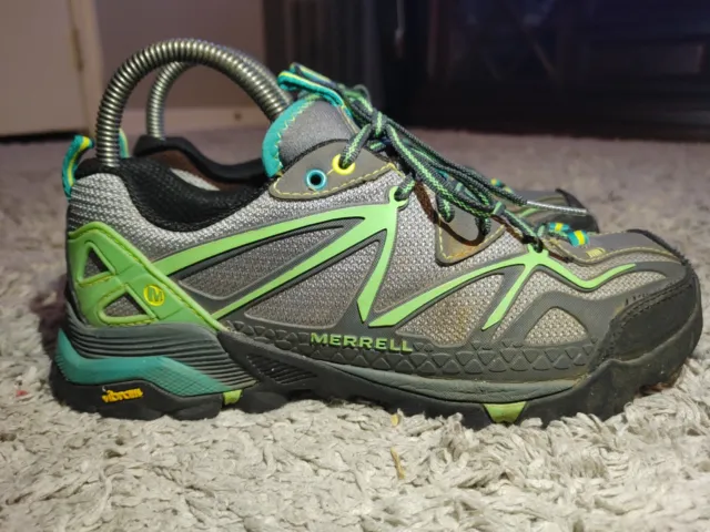 WOMEN'S MERRELL GREY Wild Dove Hiking Shoes Size 8 Outdoor Trail $19.99 ...