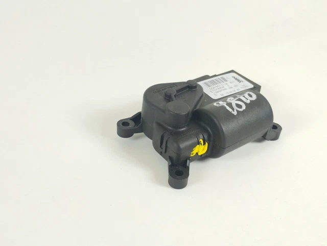 5Q0907511A Motore Apertura Boccole Aria Condizionata / 186001006 / T1016054F / 5