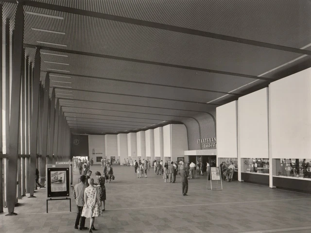 FOTO  Hauptbahnhof Braunschweig Innenansicht 60er Jahre   ca.18x24  (AGF477)