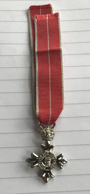 WW2 British Most Excellent Order Of The a British Empire Miniature MBE Medal