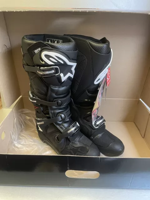 Alpinestars Tech 7 Motocross Boots Black - EU42 (UK7) BRAND NEW (RRP - £389.99)