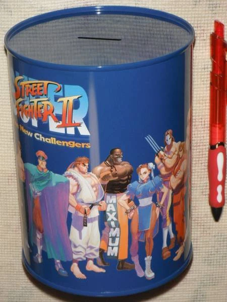 Street Fighter  Piggy Bank Capcom Chun Li Cammy