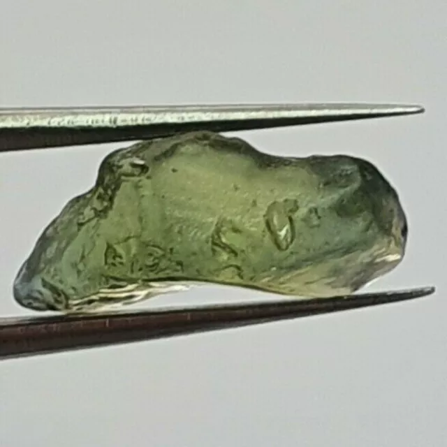 Sapphire Rough Facet grade Australian...2.45 carat green