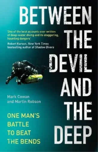 Martin Robson Mark Cowan Between the Devil and the Deep (Relié)