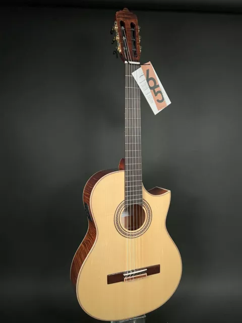 LA MANCHA 4/4 Cutaway Concert Guitar (Classical Guitar) Opalo SX-FEN ...