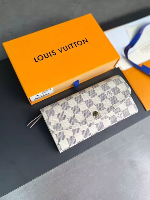 Louis Vuitton Emilie Wallet Monogram Plum - NOBLEMARS