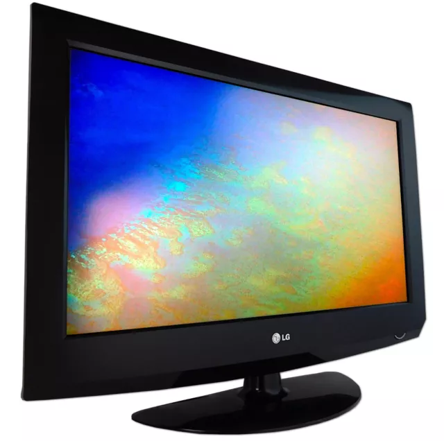 LG 32 Zoll (81 cm) Fernseher LCD HD Ready TV mit 2 x HDMI CI SCART PC IN AV IN