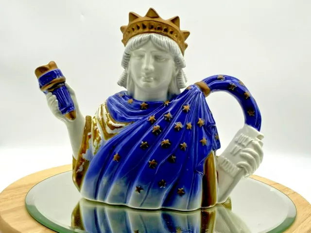 Vintage Fitz and Floyd Statue of Liberty limited edition teapot 1994 Collectible