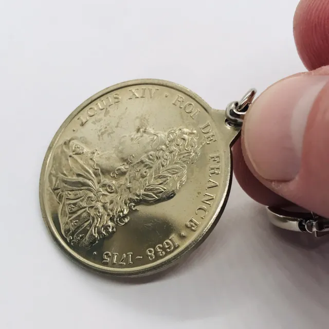 Louis 14 Th. Vintage Coin Token Keychain Roi De France Chateau De Versailles