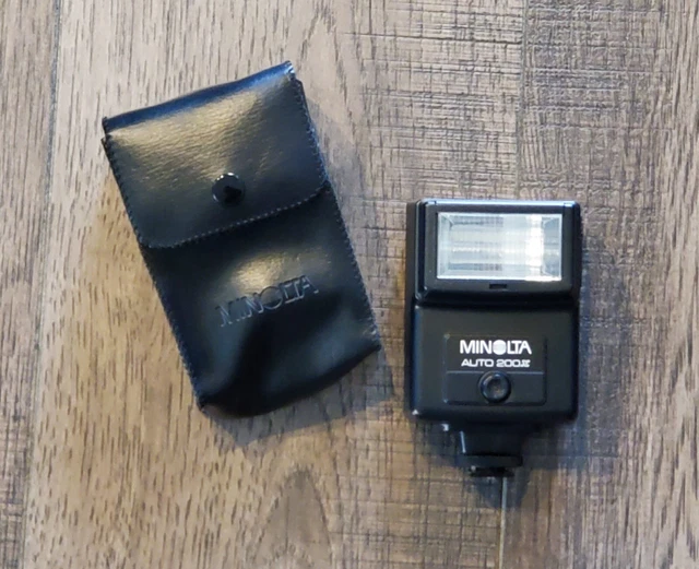 Konica Minolta Auto Electroflash 200x Shoe Mount Flash w/Case