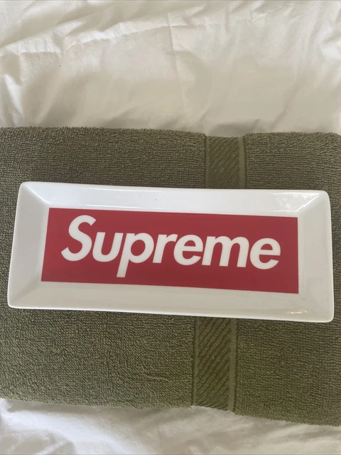 1 X SUPREME Ceramic Tray White Red Box Logo 2014 ASHTRAY WITH BOX