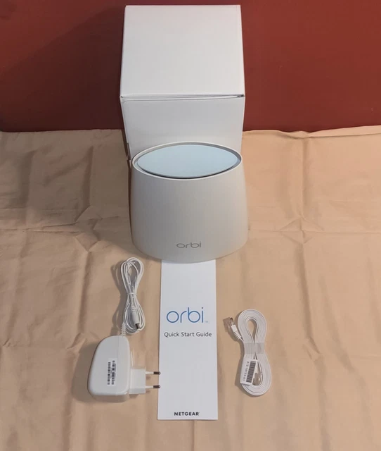 NETGEAR Orbi RBR40 - AC2200 TRI-BAND-WLAN-Router 4x Gigabit-LAN MESH-Wi-Fi 4GB