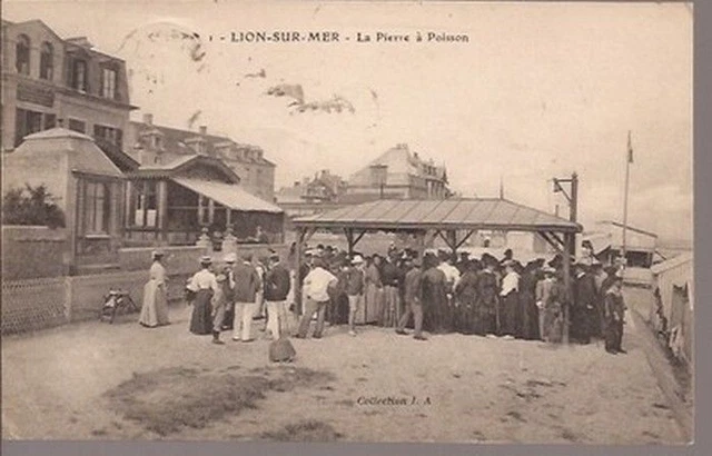 Cpa 14 Lion Sur Mer/ La Pierre A Poisson/ Coll I.a.n°1./ Tres Animee/1919.Tbe.$