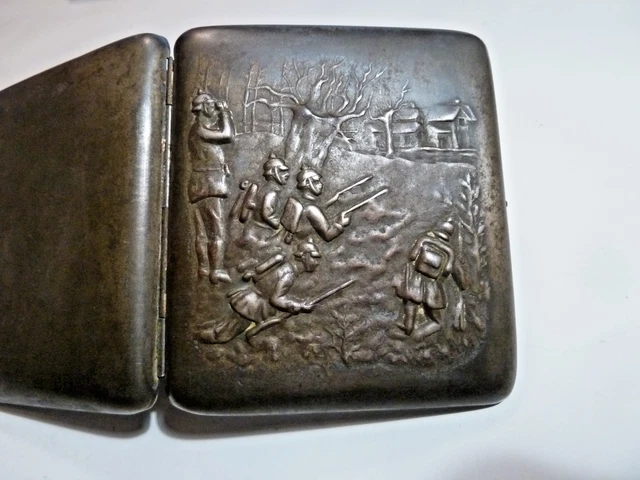 F1/ RARE BOITE étui à cigarettes soldats Allemands de 14 18 casque a pointe EUR 19,00 - PicClick IT
