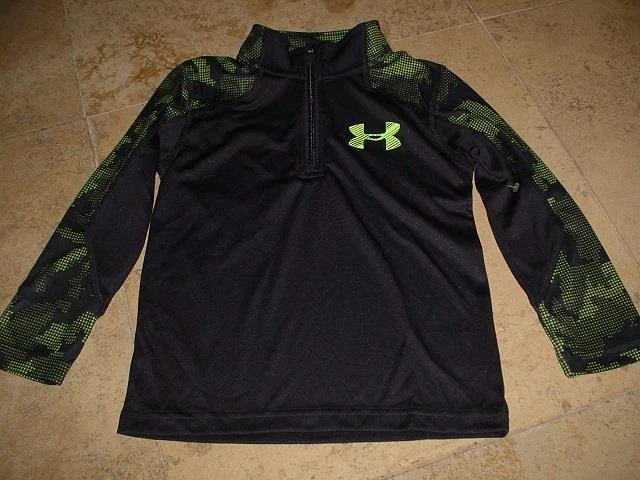 Nwot Under Armour Tech 1/2 Zip Long Sleeve Fitness Shirt Black Volt Sz 4 Or 5