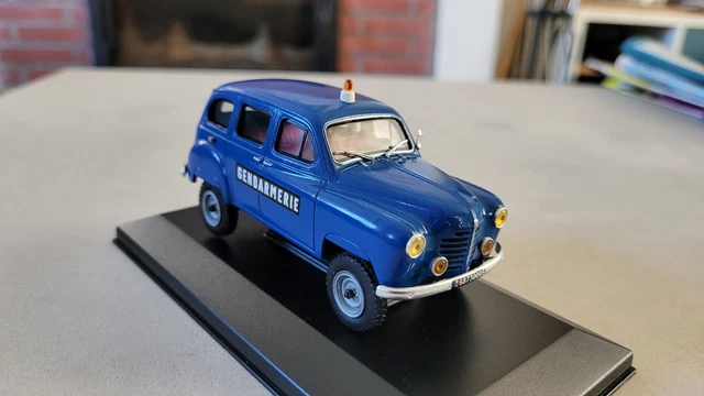 Dinky Toys F811 - Caravane Avec Glaces - Version Toit Strié - Échelle 1/43 - En Boîte