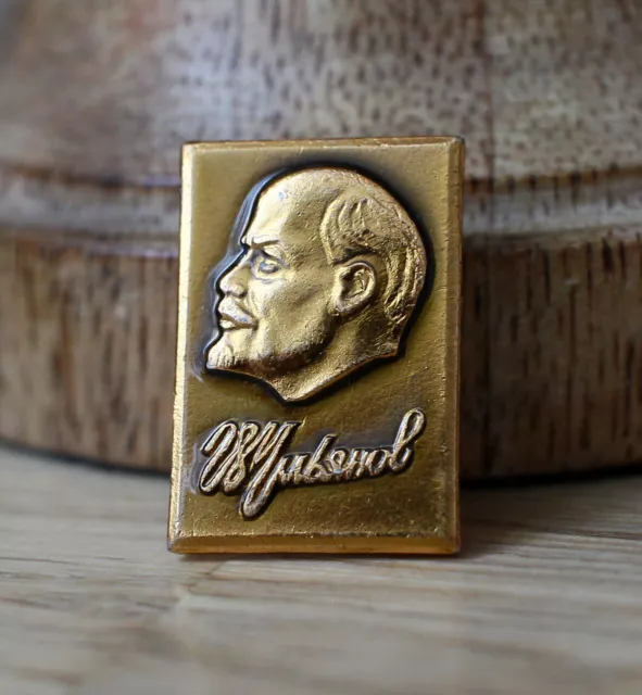 Vintage USSR Soviet Rare Pin Badge Vladimir Lenin Russian Revolution Leader