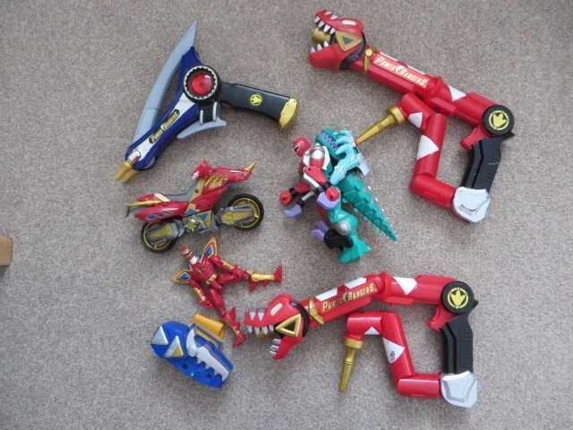 LOTTO/PACCHETTO POWER RANGERS Dino Thunder - armi/figure/blaster/morfo ...