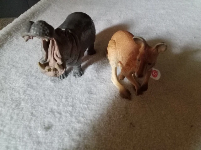 Vintage 1996 Schleich Germany Hippo Open Mouthed & Schleich Kangaroo with Baby