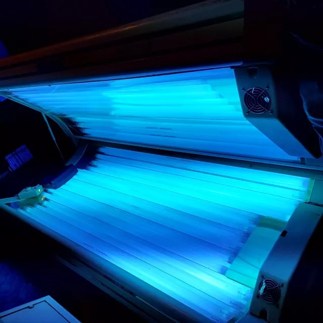 Wolff Classic 2800 Tanning Bed