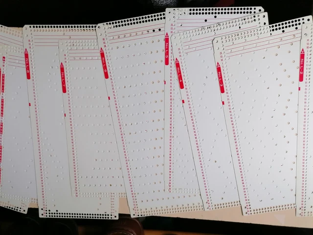 10 tarjetas perforadoras Empisal Knitmaster máquina de tejer (patrones de encaje L1 - 10)