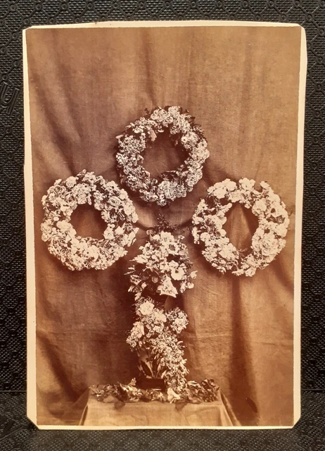 Cabinet Card Mourning Wreath Flowers Antique Photograph Photo Funeral Victorian