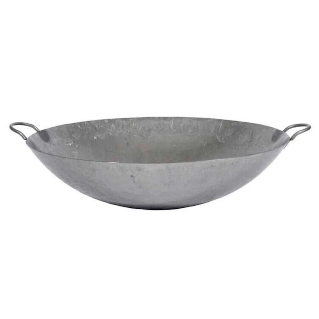 Town Food Service 34718 18 Hand Hammered Cantonese Wok"