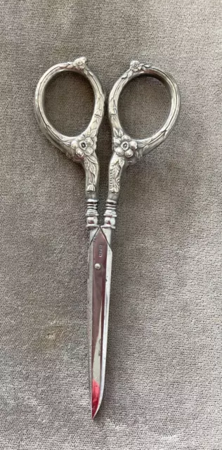 Antique Sterling Silver Embroidery Sewing SCISSORS, lovely handles, sharp blades
