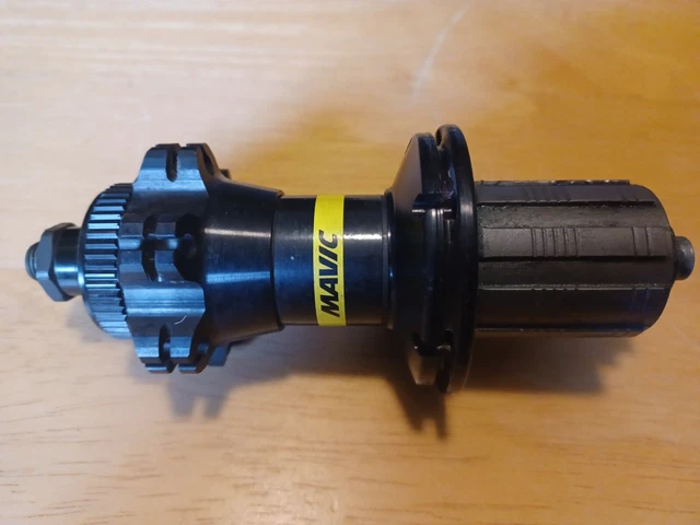 mavic aksium disc tubeless