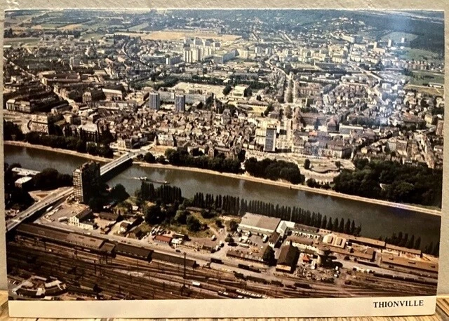 CPA 57 THIONVILLE Vue Aérienne Pont Mairie Gare routière -rails du chemin de fer
